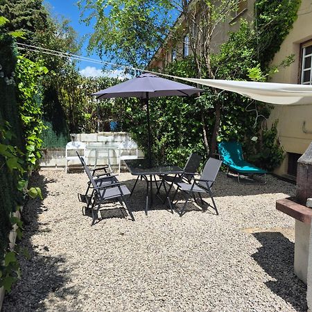 Zizur Mayor Cool Basement Studio In Hosts House With Private Terrace And Bbq מראה חיצוני תמונה