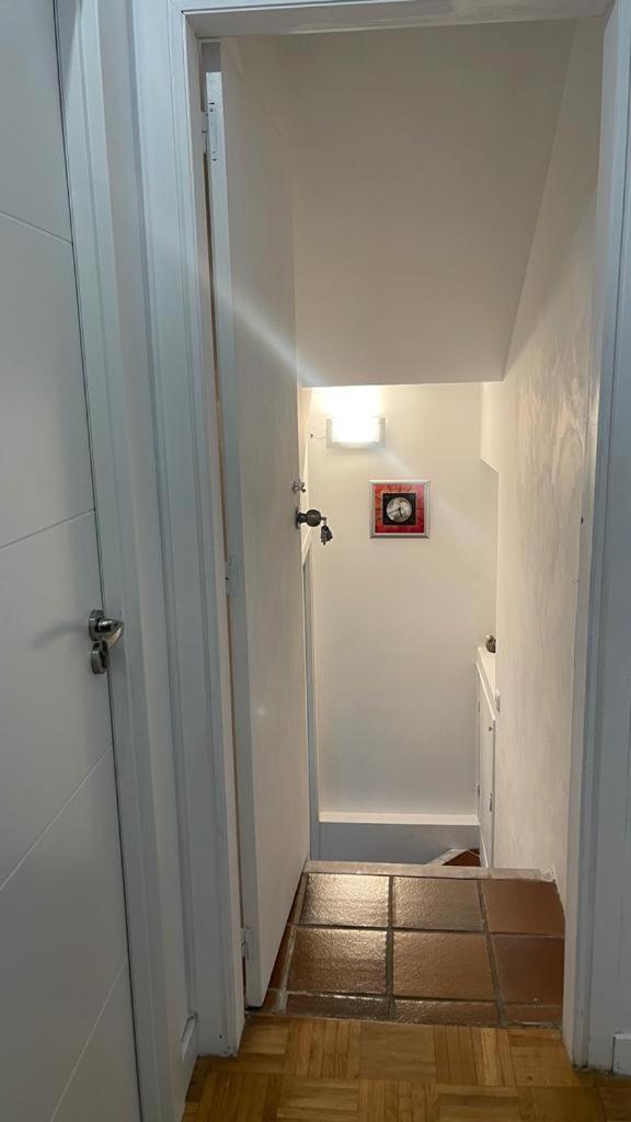 Zizur Mayor Cool Basement Studio In Hosts House With Private Terrace And Bbq מראה חיצוני תמונה