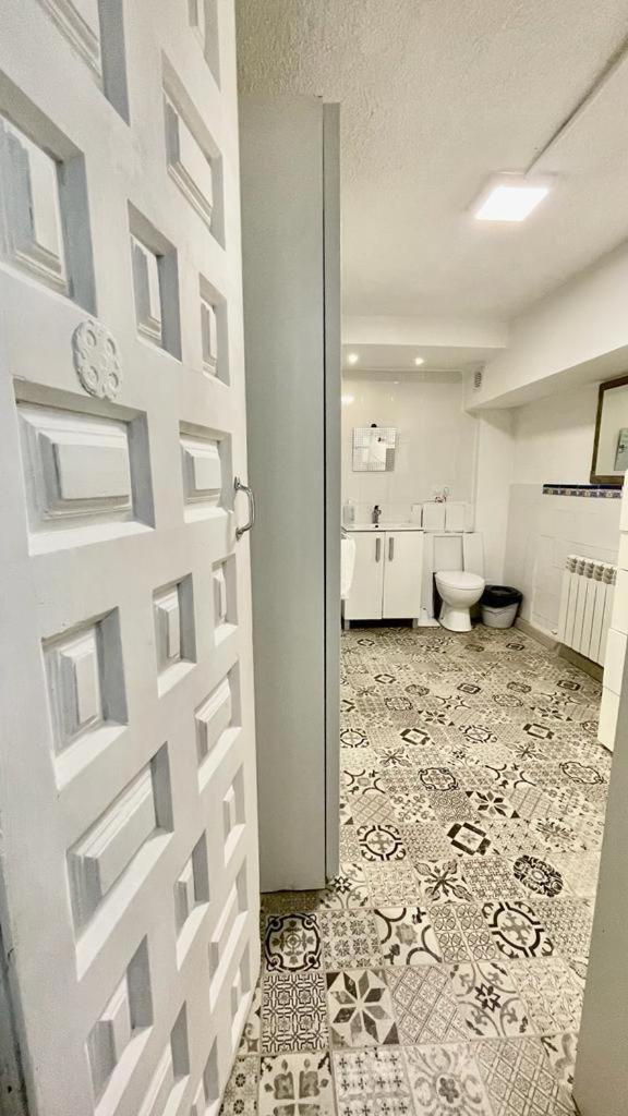 Zizur Mayor Cool Basement Studio In Hosts House With Private Terrace And Bbq מראה חיצוני תמונה